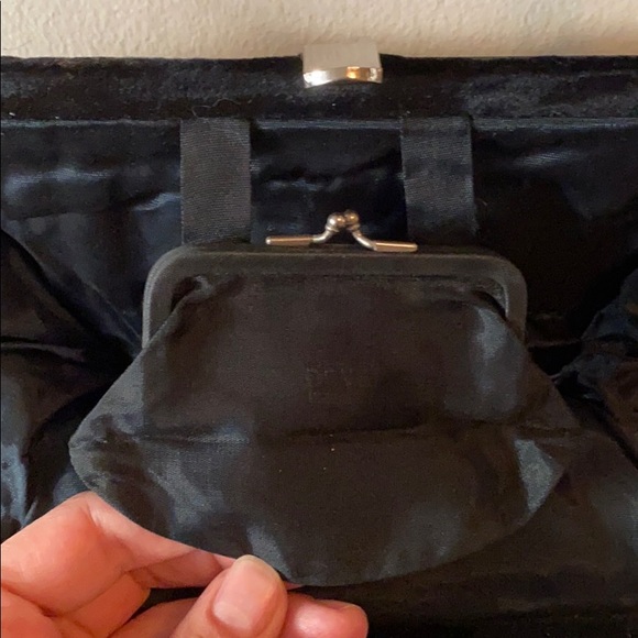 Vintage 1950s Black Velvet Hobo with Coin Purse - Picture 4 of 7